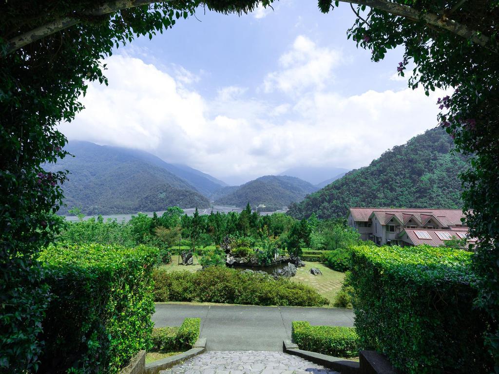 Chilan Hotel Datong Exterior photo