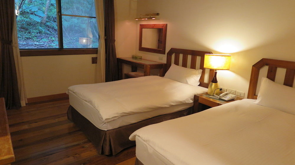 Chilan Hotel Datong Exterior photo